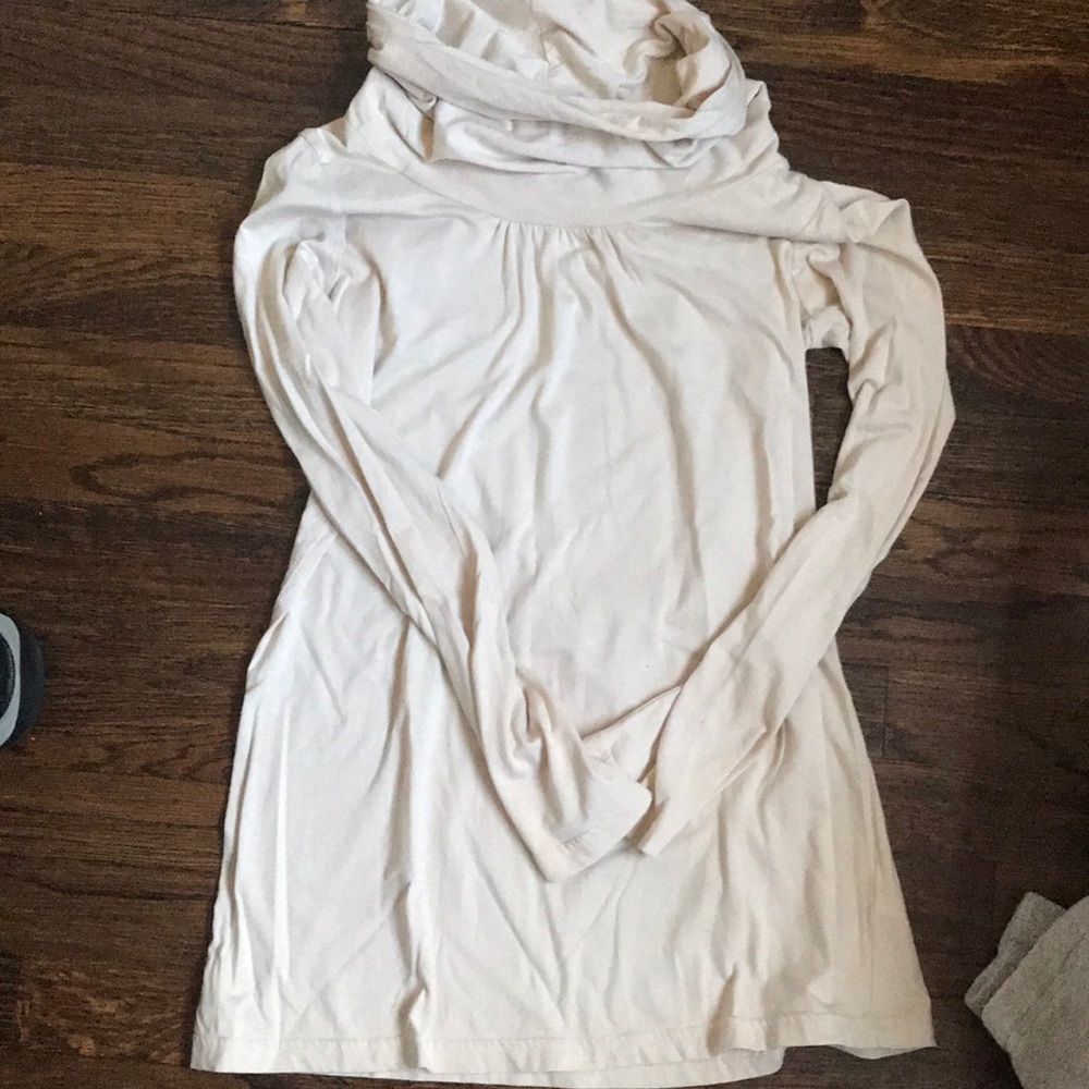 Beige Patagonia cowl neck